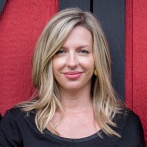 Meet your Posher, Holly